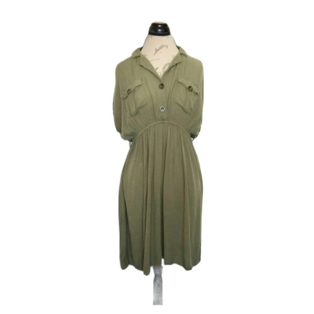 Hint Of Blush Tunic Dress Size Medium Short Sleeve Button Green Army outdoor